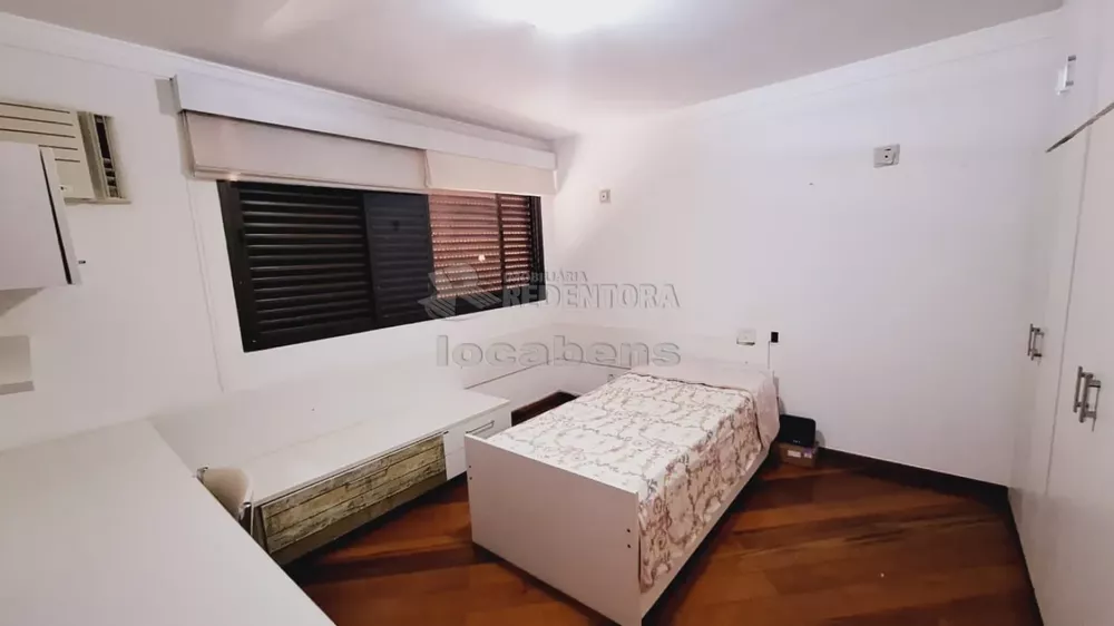 Apartamento à venda com 3 quartos, 193m² - Foto 17