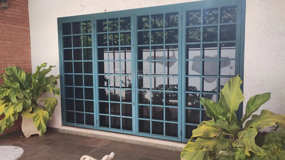 Casa, 3 quartos, 285 m² - Foto 1