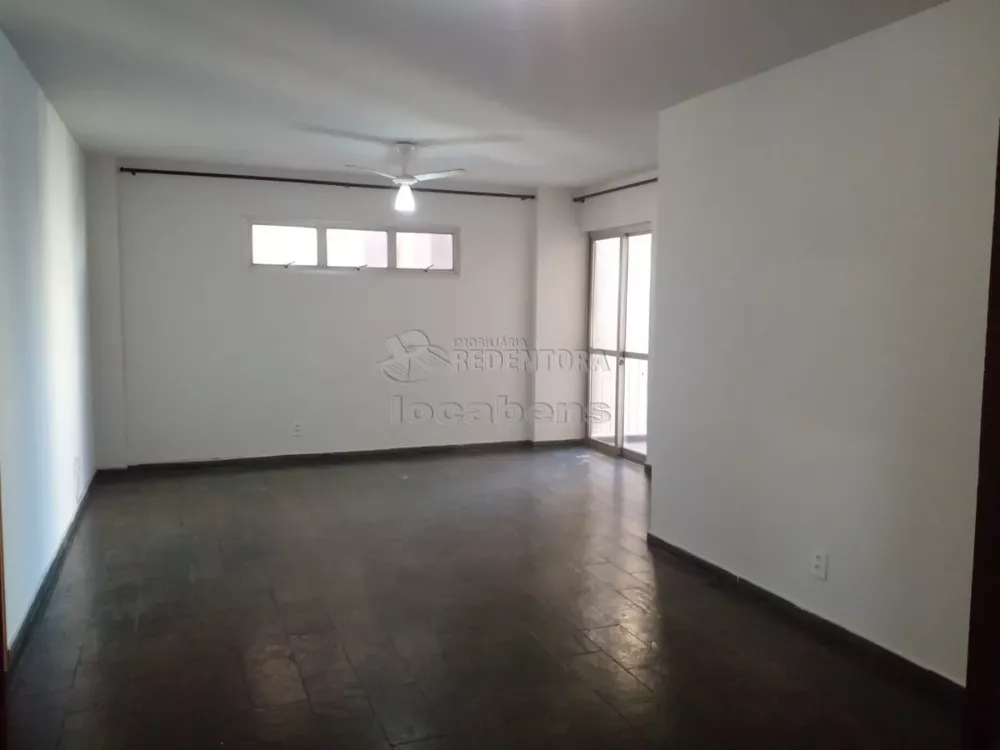 Apartamento para alugar com 3 quartos, 118m² - Foto 3