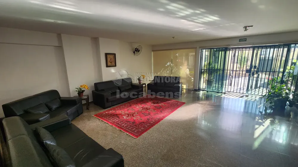 Apartamento, 3 quartos, 130 m² - Foto 2