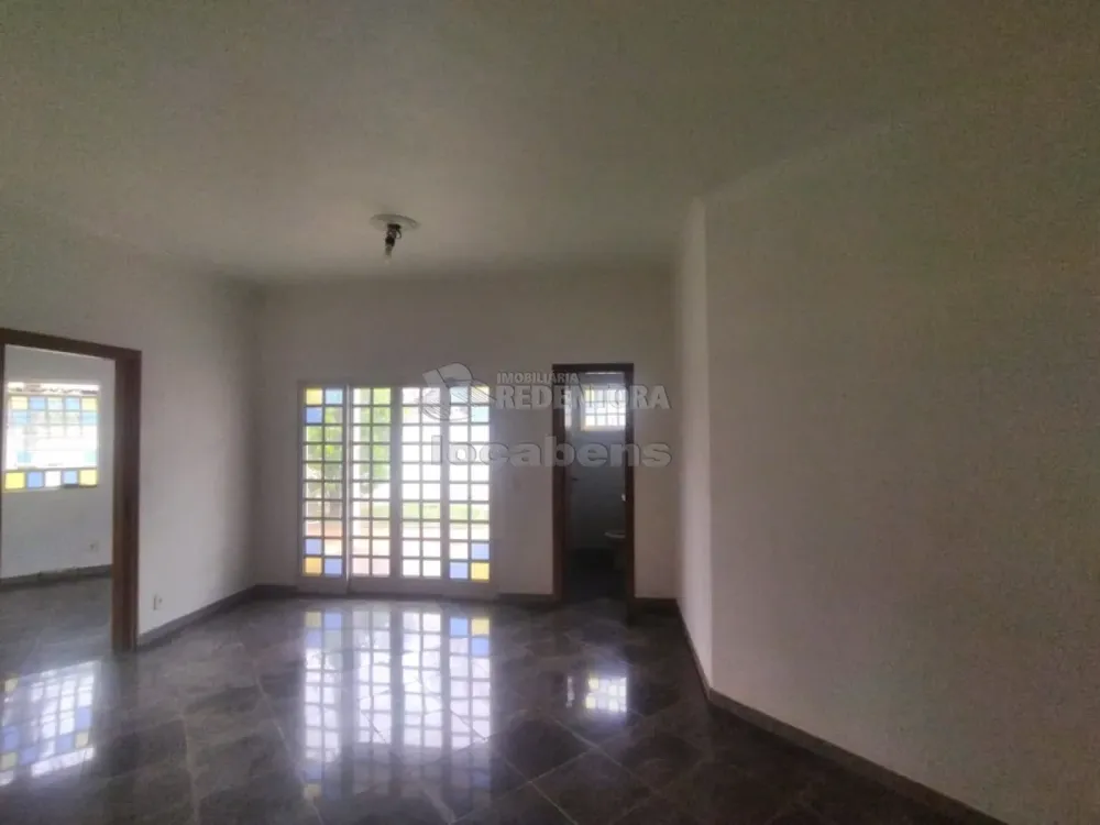 Casa, 4 quartos, 200 m² - Foto 1