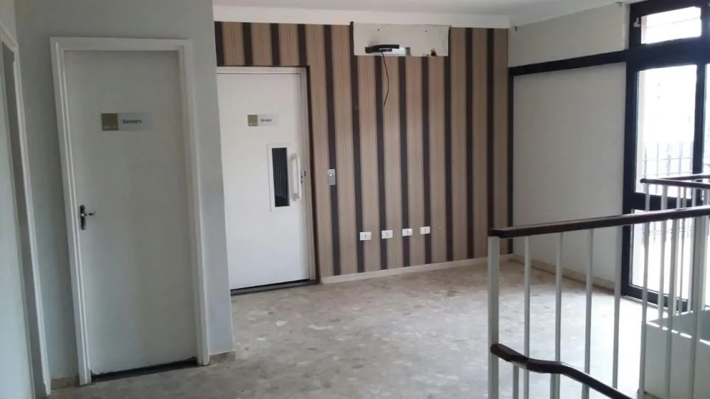 Loja-Salão, 629 m² - Foto 1