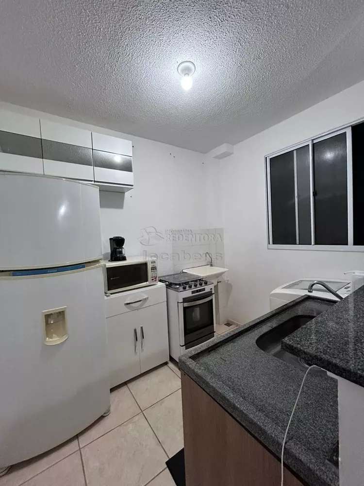 Apartamento à venda com 2 quartos, 45m² - Foto 3