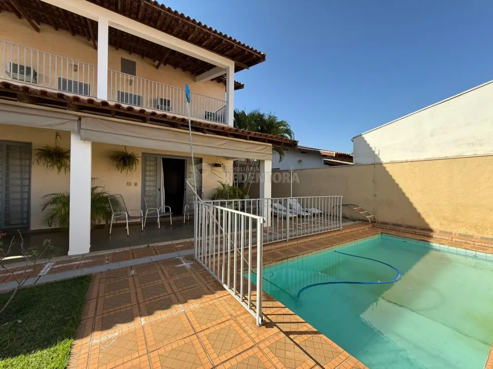 Sobrado, 3 quartos, 405 m² - Foto 2