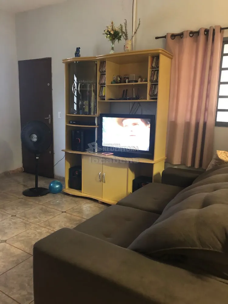 Chácara, 3 quartos, 1000 m² - Foto 1