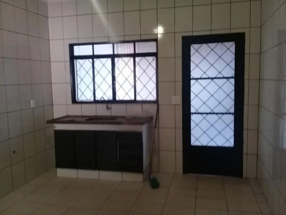 Casa, 3 quartos, 200 m² - Foto 8