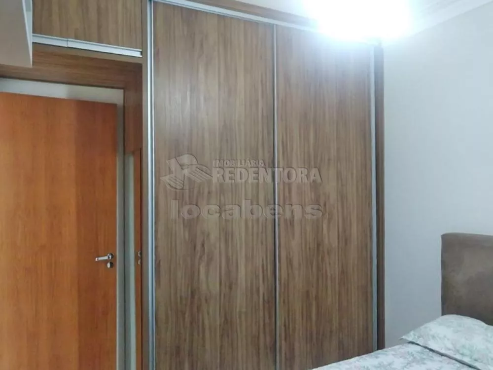 Apartamento à venda com 1 quarto, 50m² - Foto 2