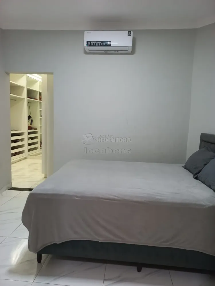 Casa, 3 quartos, 242 m² - Foto 3
