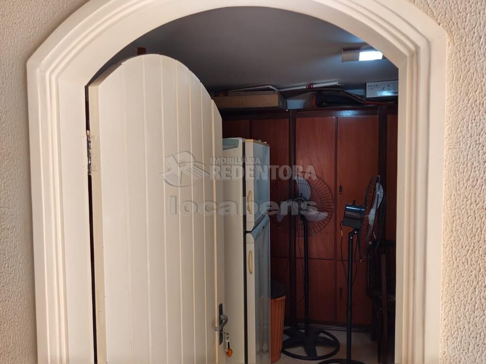 Sobrado à venda com 4 quartos, 604m² - Foto 15
