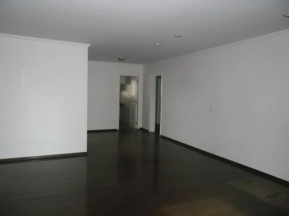 Apartamento, 3 quartos, 190 m² - Foto 1