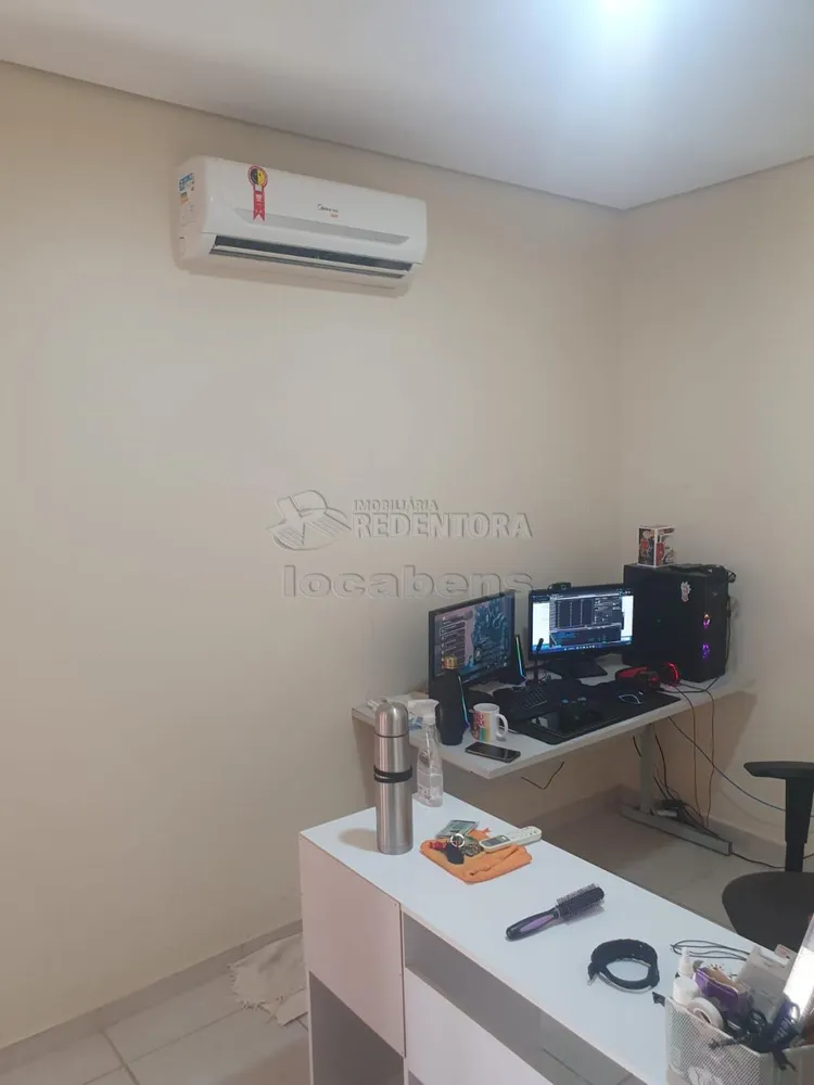 Casa, 3 quartos, 212 m² - Foto 1