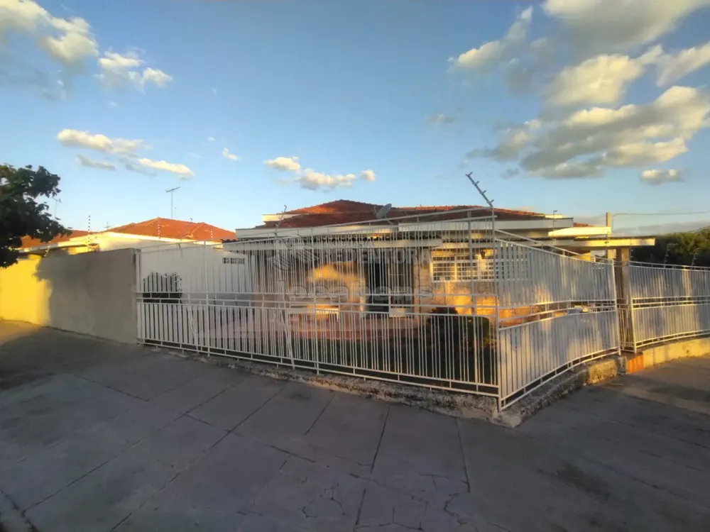 Casa, 3 quartos, 239 m² - Foto 2