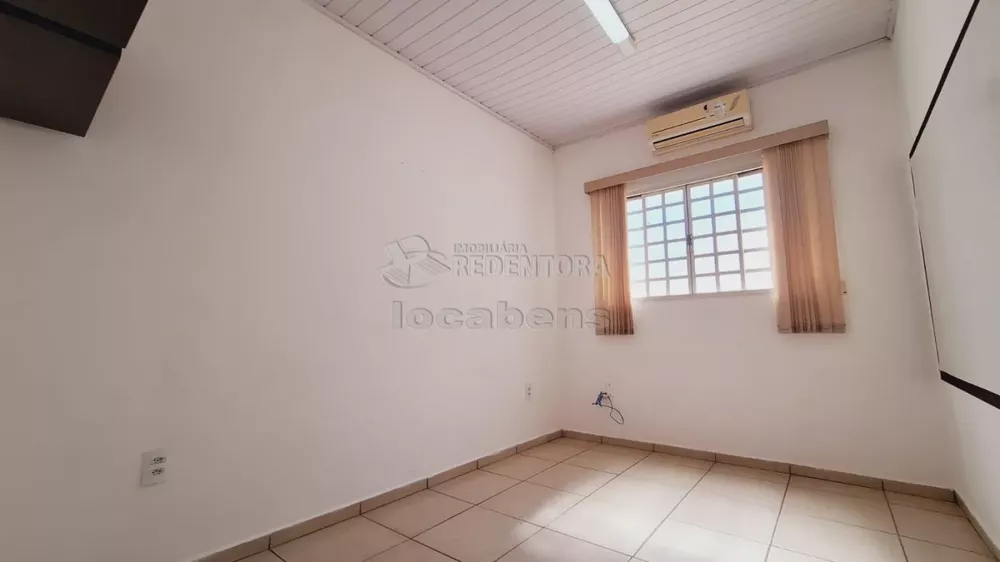 Prédio Inteiro para alugar com 4 quartos, 110m² - Foto 3