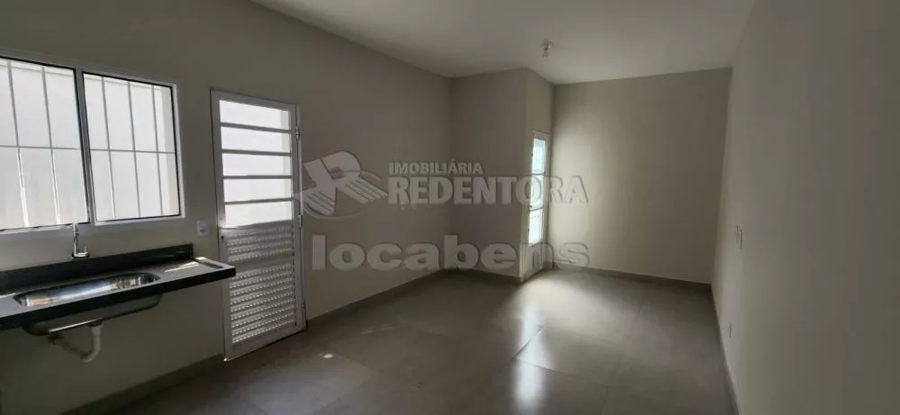 Casa à venda com 4 quartos, 240m² - Foto 4