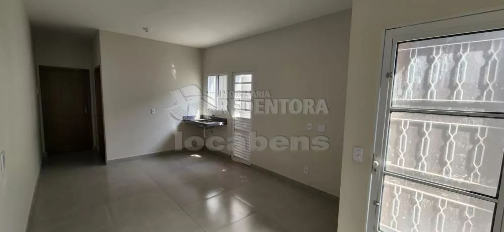 Casa à venda com 4 quartos, 240m² - Foto 3