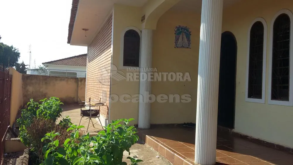 Casa, 3 quartos, 250 m² - Foto 1