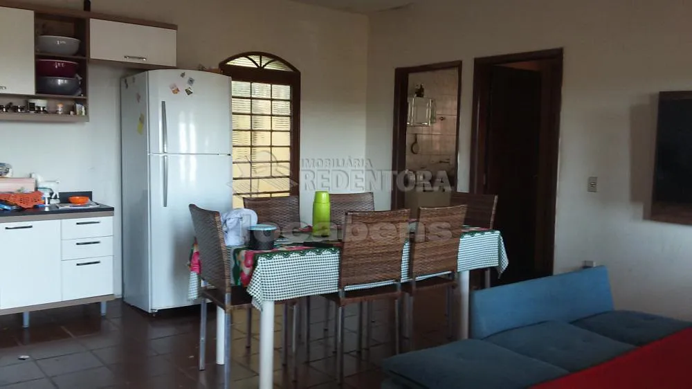 Casa, 3 quartos, 250 m² - Foto 2
