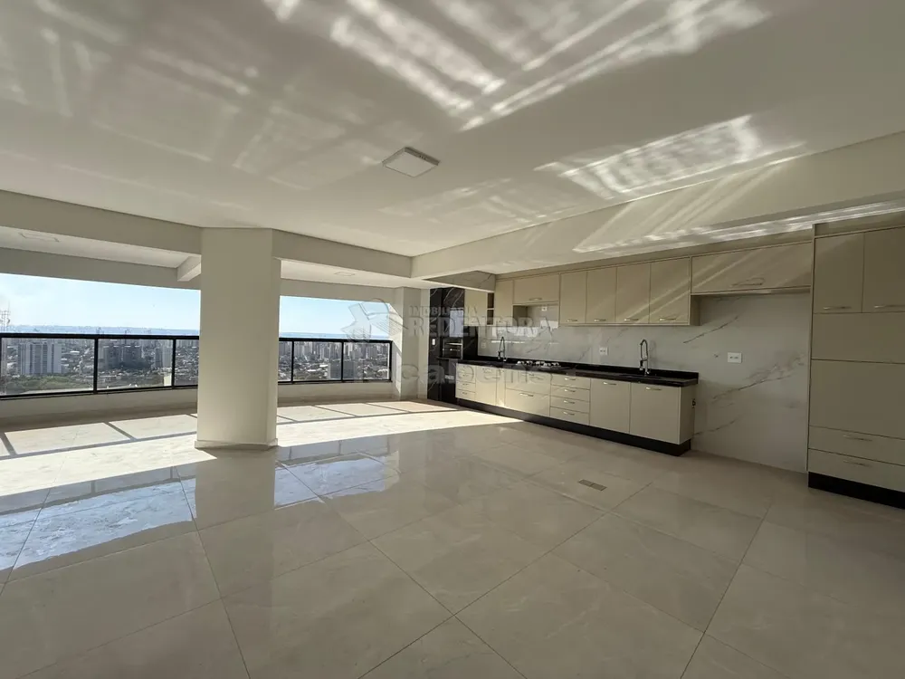 Apartamento, 3 quartos, 133 m² - Foto 1