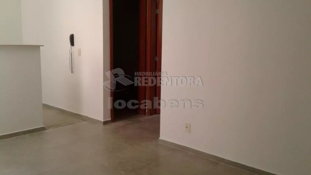 Apartamento à venda com 2 quartos, 44m² - Foto 1