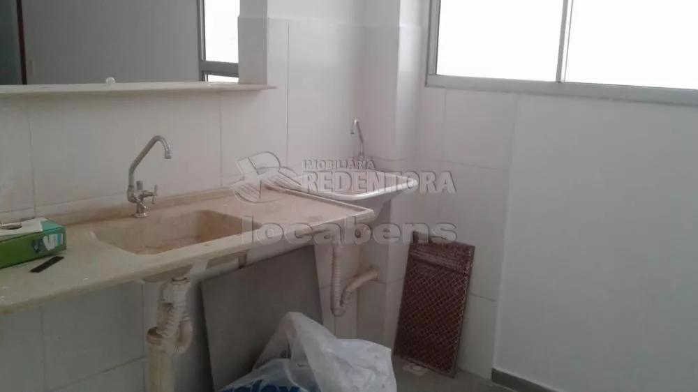 Apartamento à venda com 2 quartos, 44m² - Foto 3