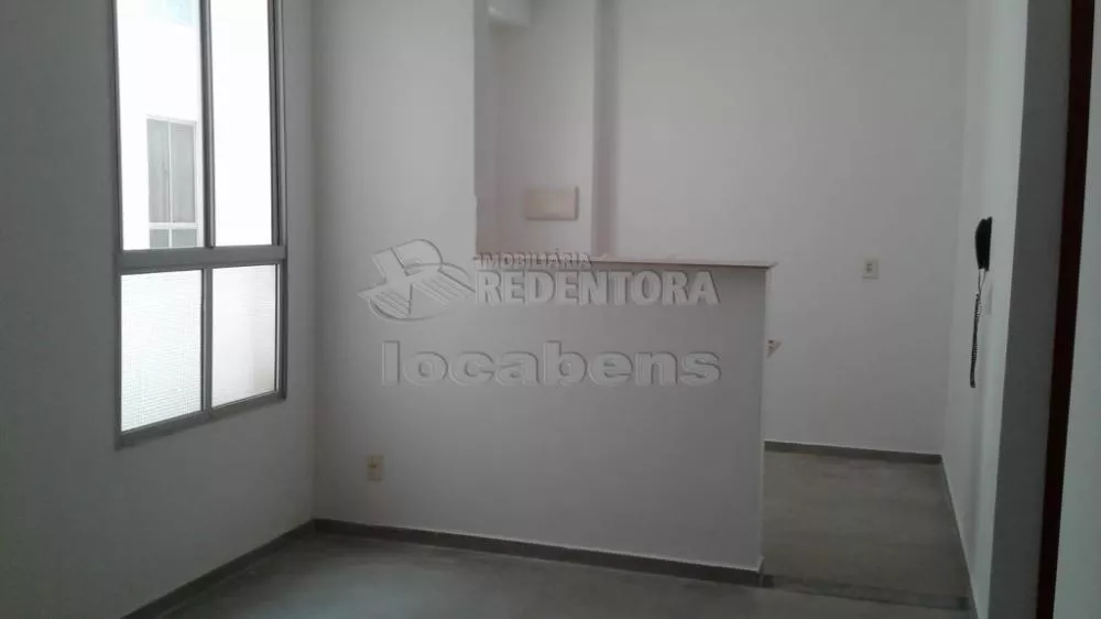 Apartamento à venda com 2 quartos, 44m² - Foto 2