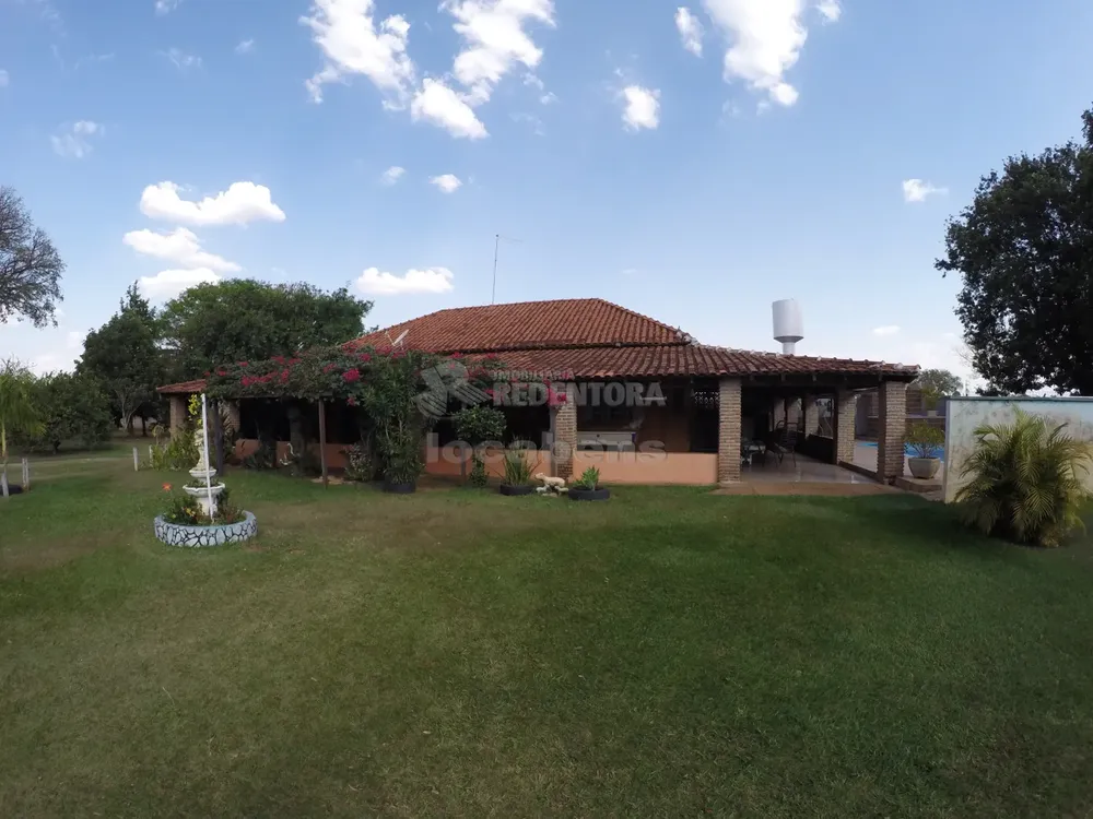 Chácara, 3 quartos, 5850 m² - Foto 1