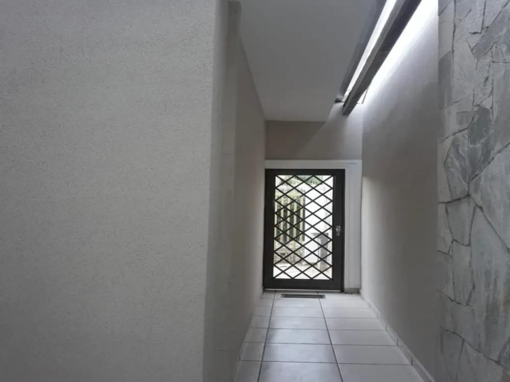 Casa, 3 quartos, 277 m² - Foto 4