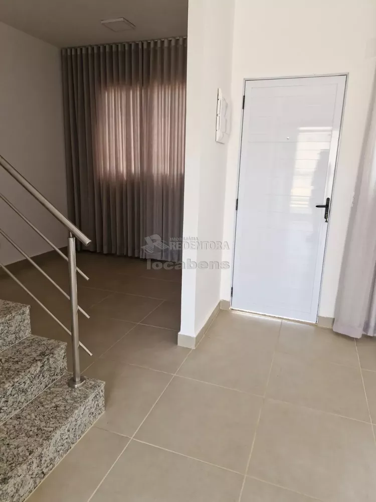 Casa de Condomínio para alugar com 3 quartos, 100m² - Foto 4