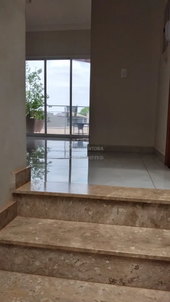 Sobrado, 4 quartos, 320 m² - Foto 2