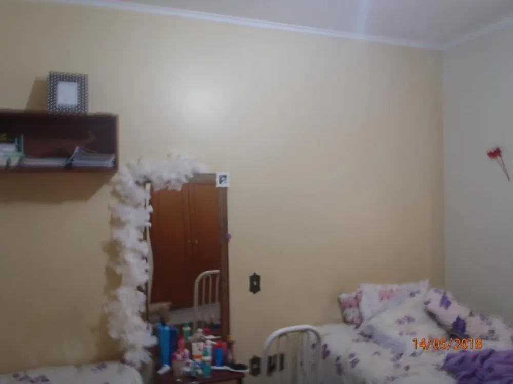 Casa, 3 quartos, 200 m² - Foto 3