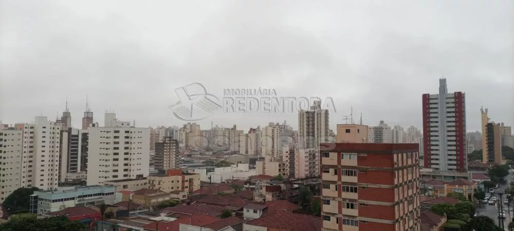 Apartamento à venda com 3 quartos, 140m² - Foto 3