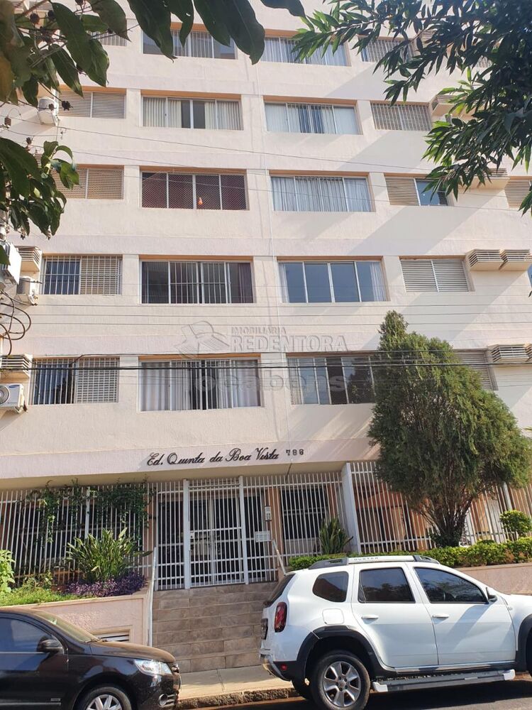 Apartamento à venda com 3 quartos, 120m² - Foto 2