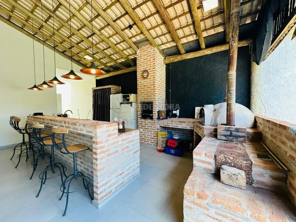 Chácara, 3 quartos, 304 m² - Foto 4