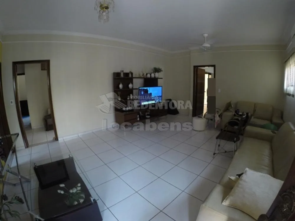 Casa, 3 quartos, 192 m² - Foto 2