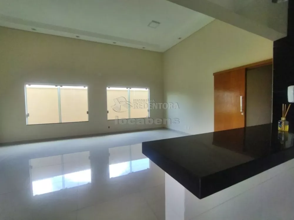 Casa de Condomínio para alugar com 3 quartos, 150m² - Foto 4