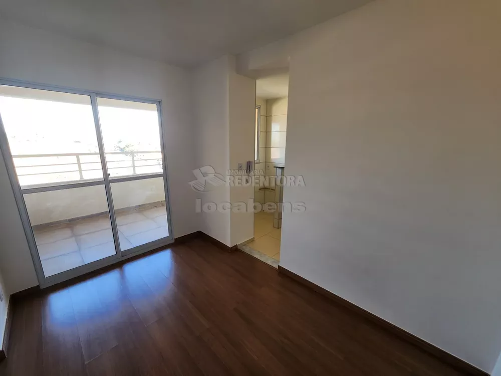 Apartamento à venda com 2 quartos, 60m² - Foto 1