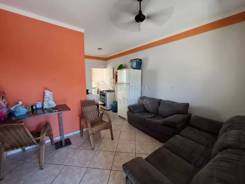 Casa à venda com 2 quartos, 55m² - Foto 1