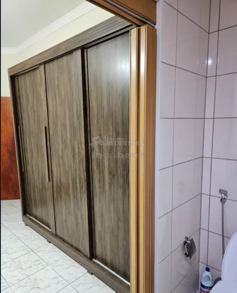 Casa à venda com 3 quartos, 160m² - Foto 1