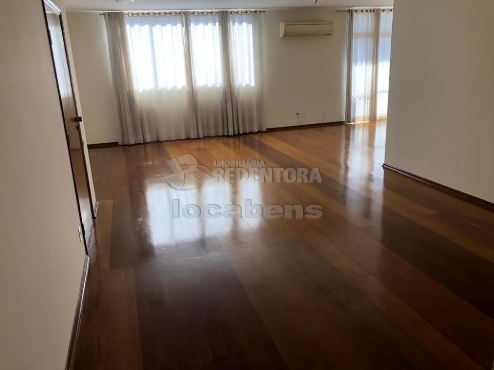 Apartamento à venda com 3 quartos, 192m² - Foto 3