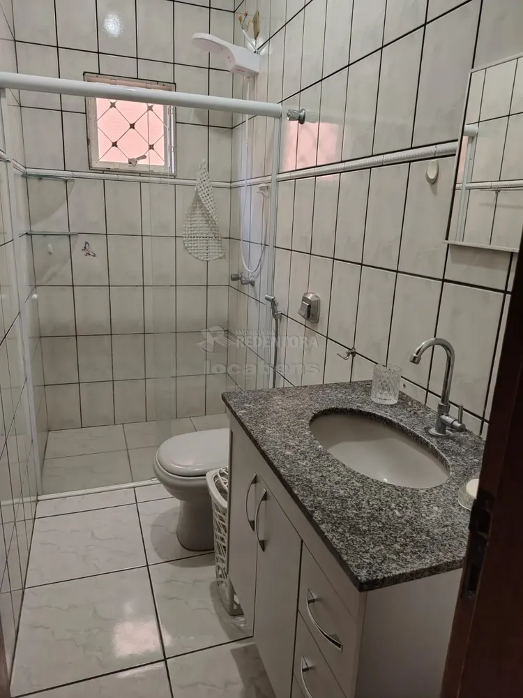 Casa, 4 quartos, 243 m² - Foto 1