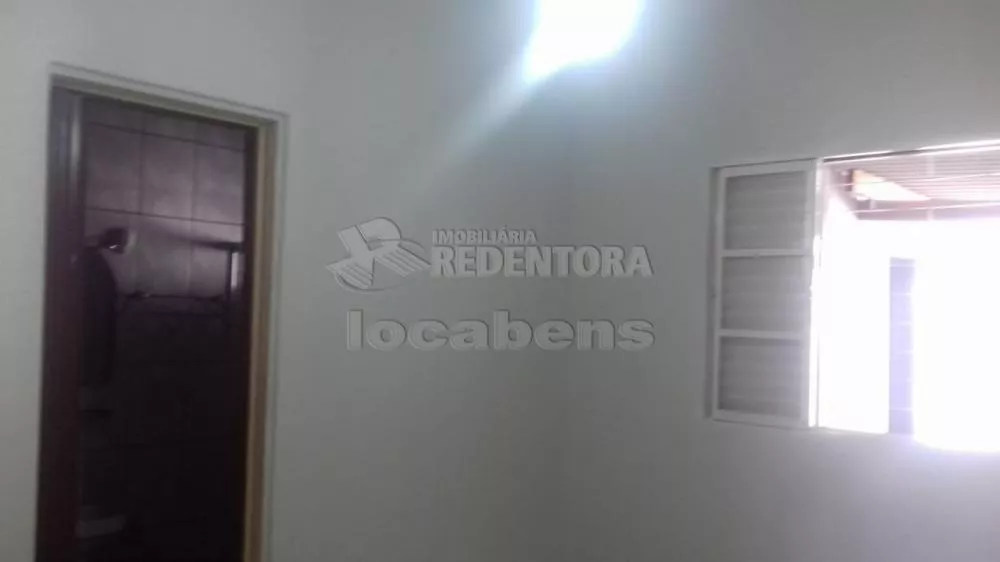 Casa à venda com 4 quartos, 110m² - Foto 4