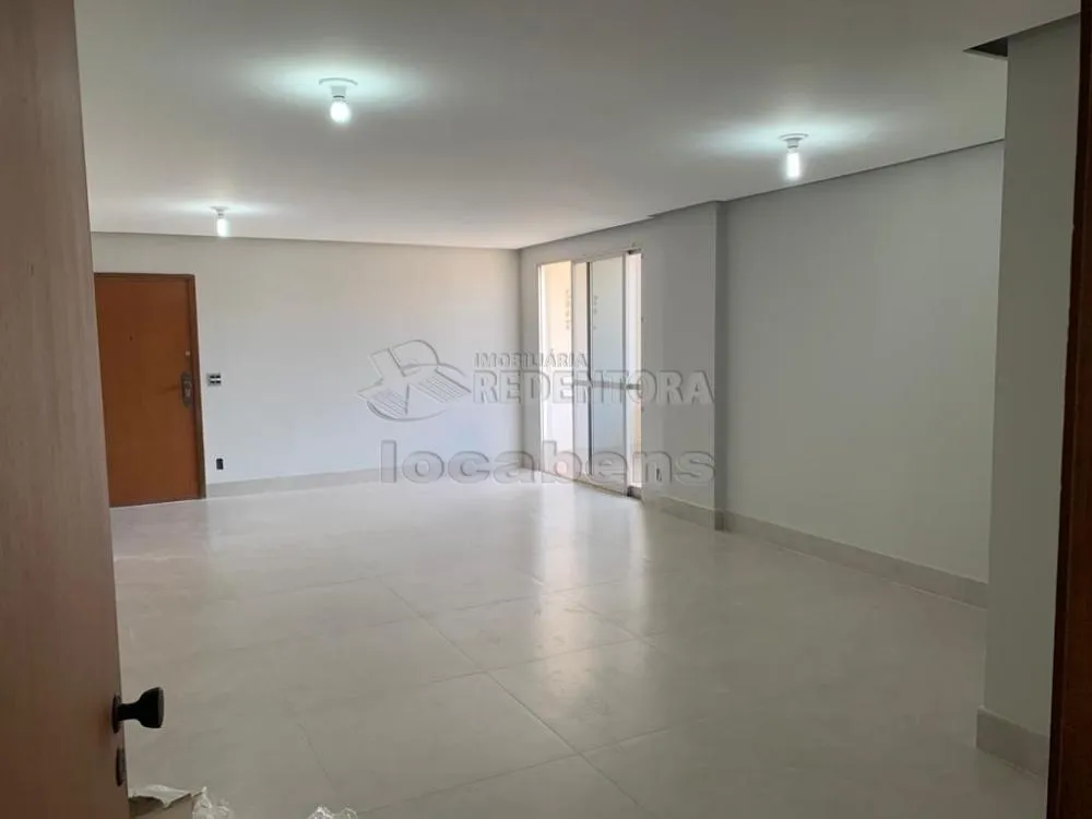 Apartamento, 3 quartos, 145 m² - Foto 1