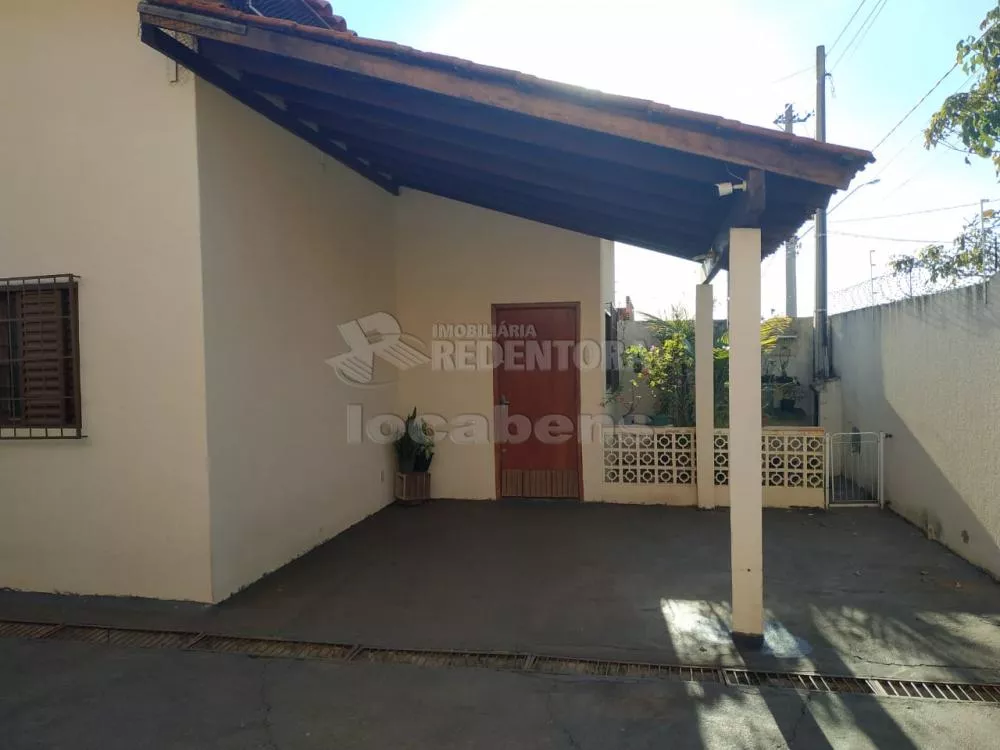 Casa à venda com 2 quartos, 80m² - Foto 2