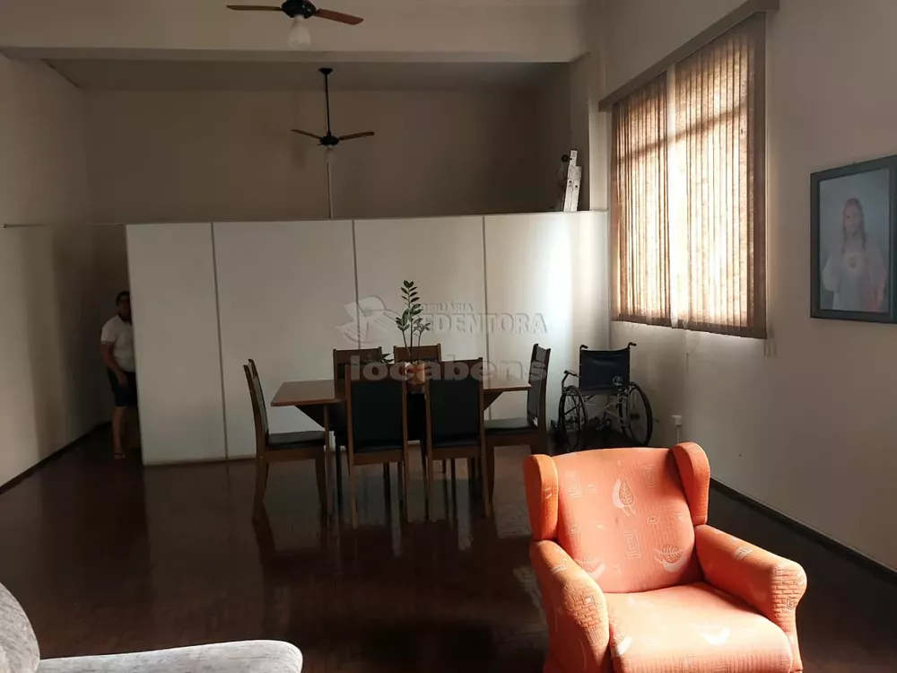 Apartamento à venda com 3 quartos, 90m² - Foto 4