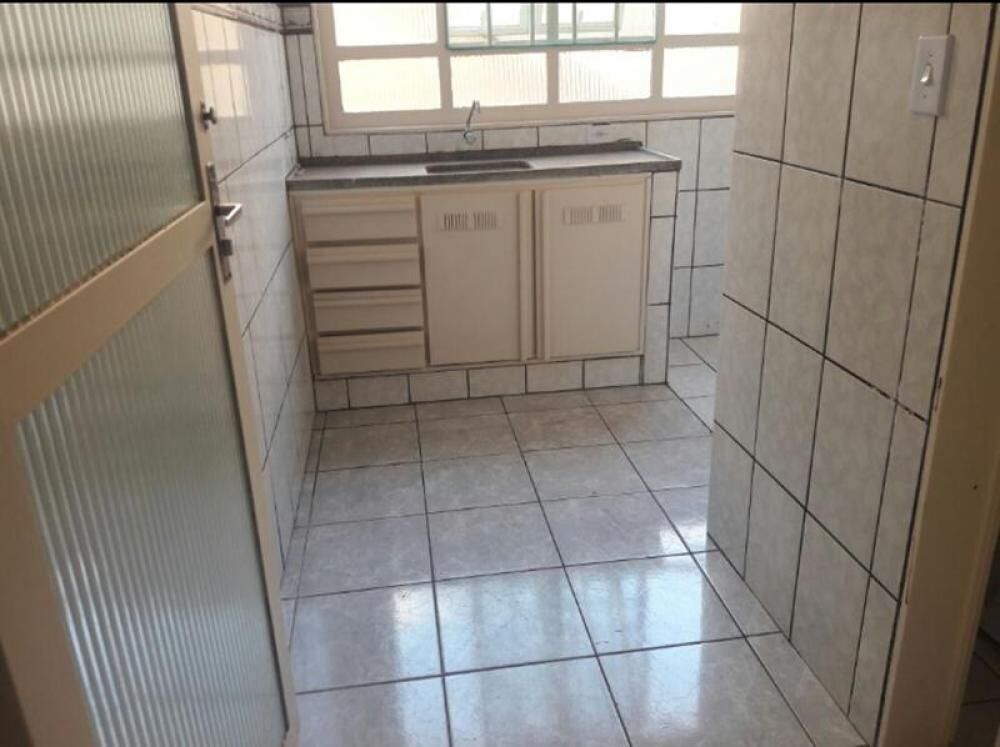 Apartamento à venda com 3 quartos, 118m² - Foto 9