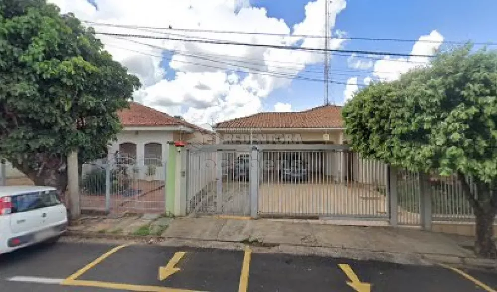 Sobrado para alugar com 5 quartos, 390m² - Foto 1