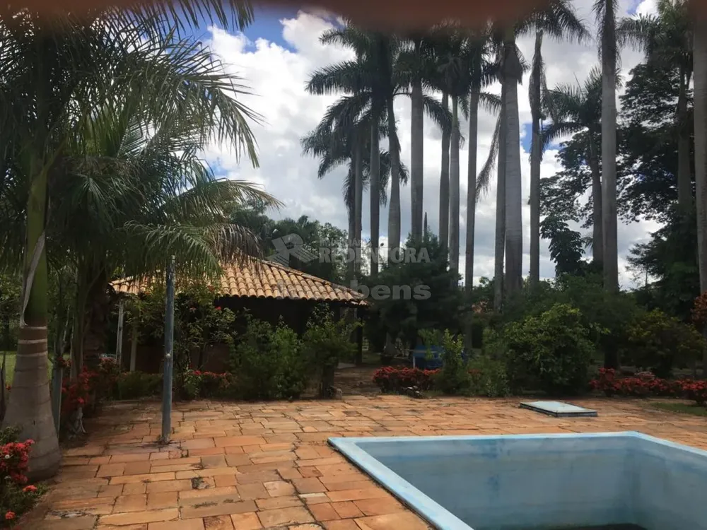 Chácara, 4 quartos, 5983 m² - Foto 1
