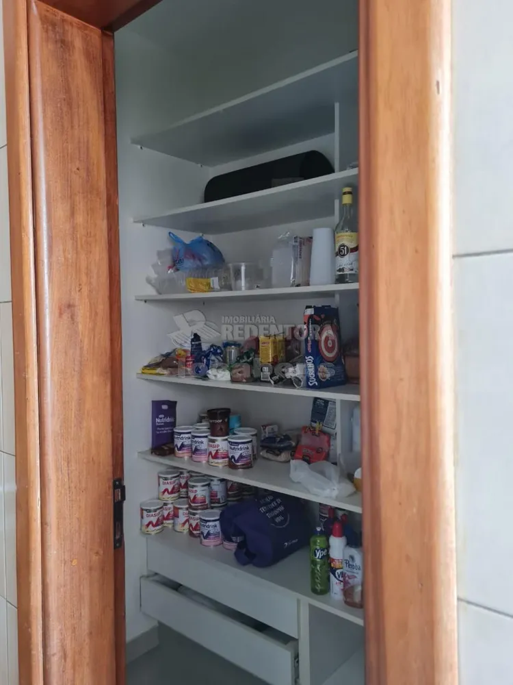 Apartamento, 3 quartos, 192 m² - Foto 2