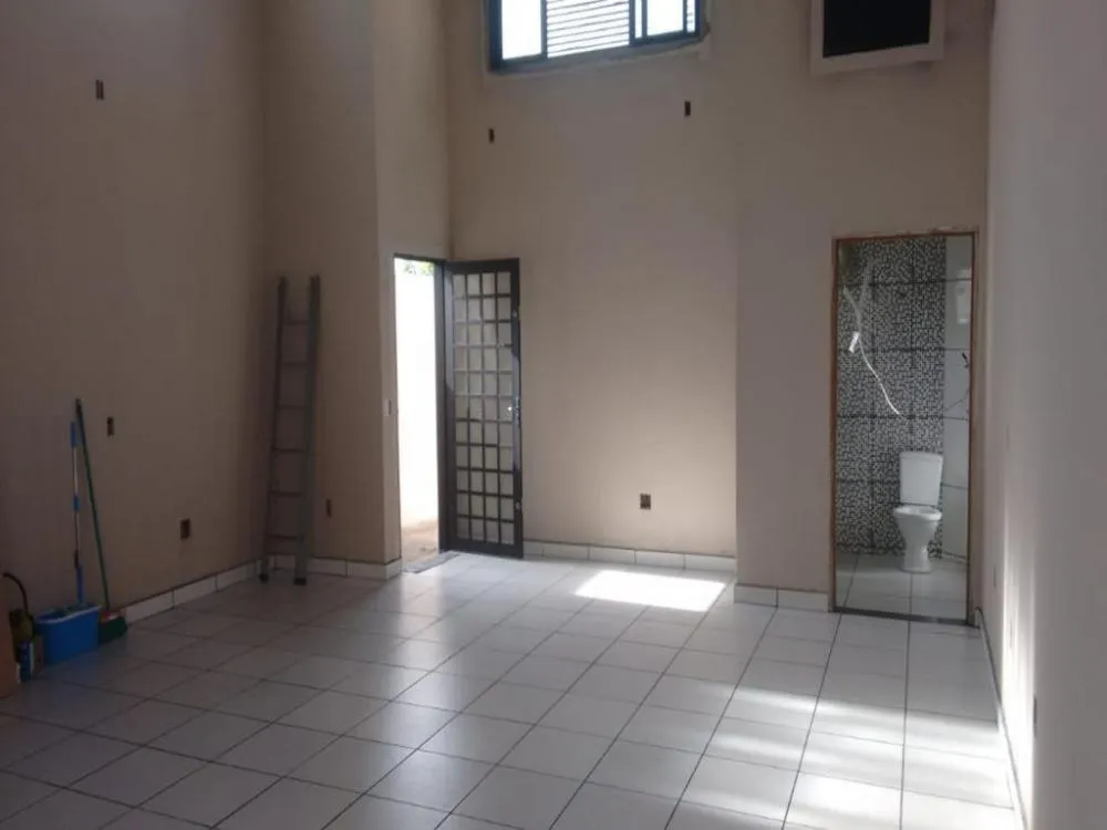 Prédio Inteiro, 50 m² - Foto 1