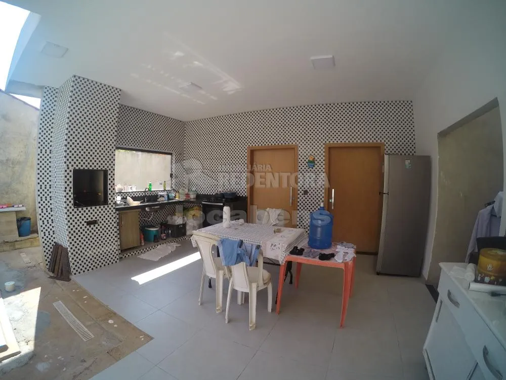 Casa, 3 quartos, 196 m² - Foto 2